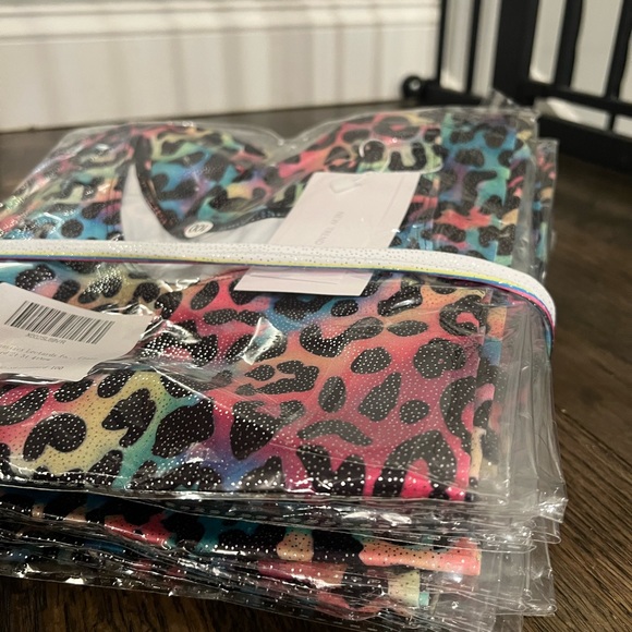 Toddler gymnastics leotards (16 available) - Picture 3 of 4